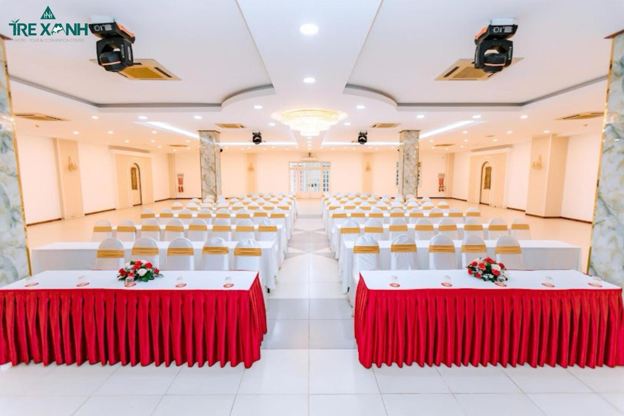 Tre Xanh Hotel Pleiku Buitenkant foto